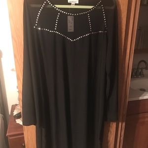 NWT Avenue Black & Silver Holiday Dress